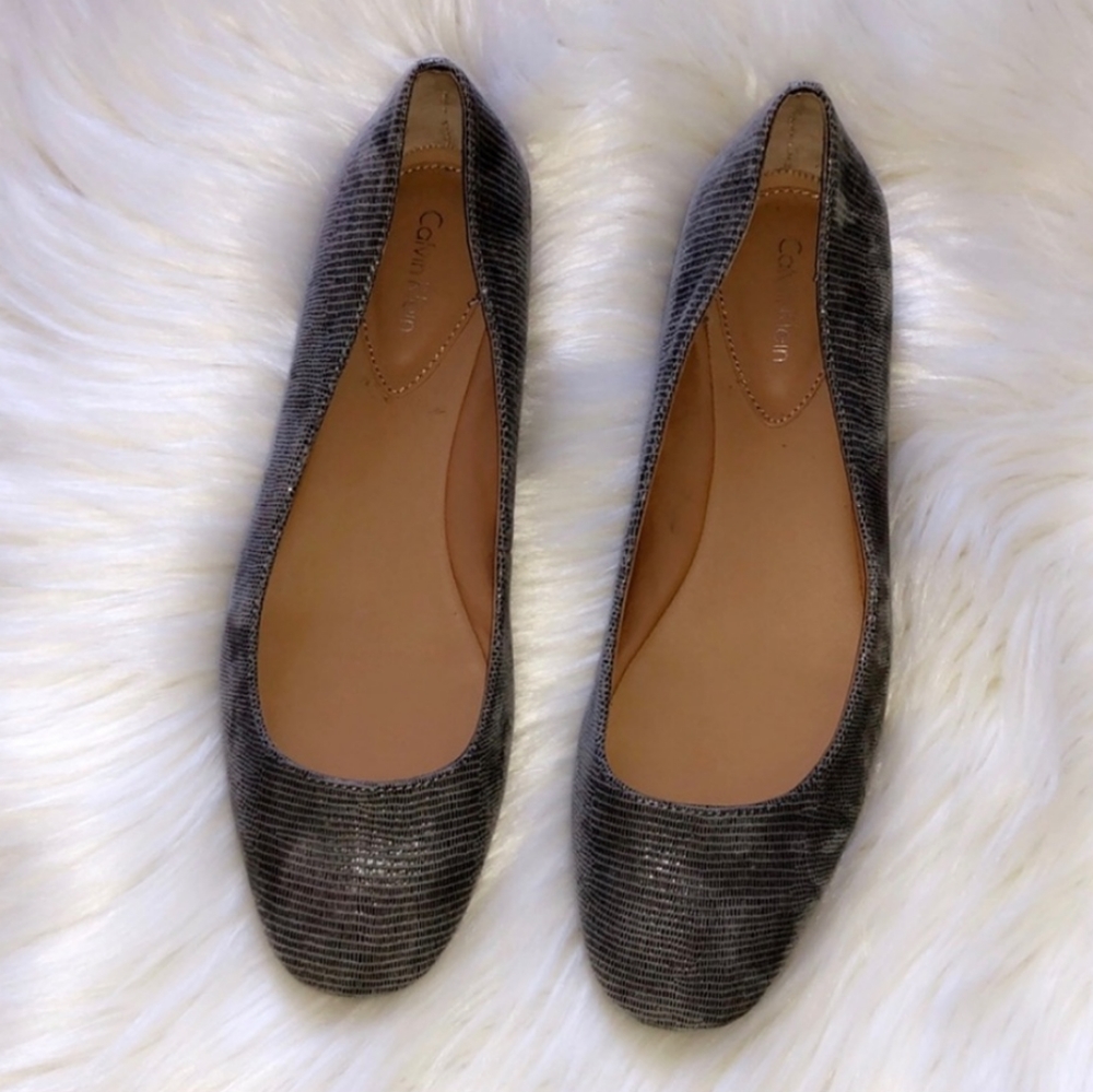 !Sale! Calvin Klein Studded Flats - Picture 3 of 5